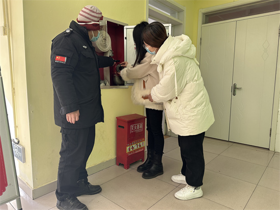 此图片的alt属性为空；文件名为图2-18.jpg